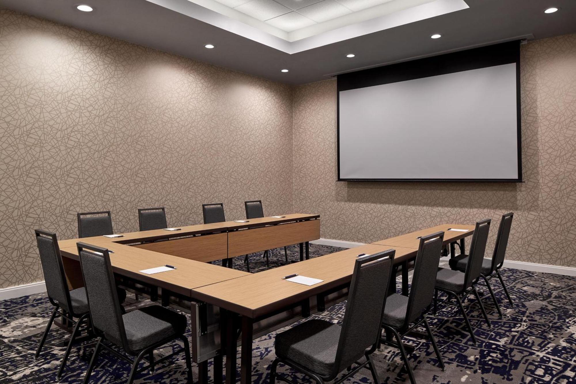 Sheraton Richmond Airport Hotel Sandston Bagian luar foto